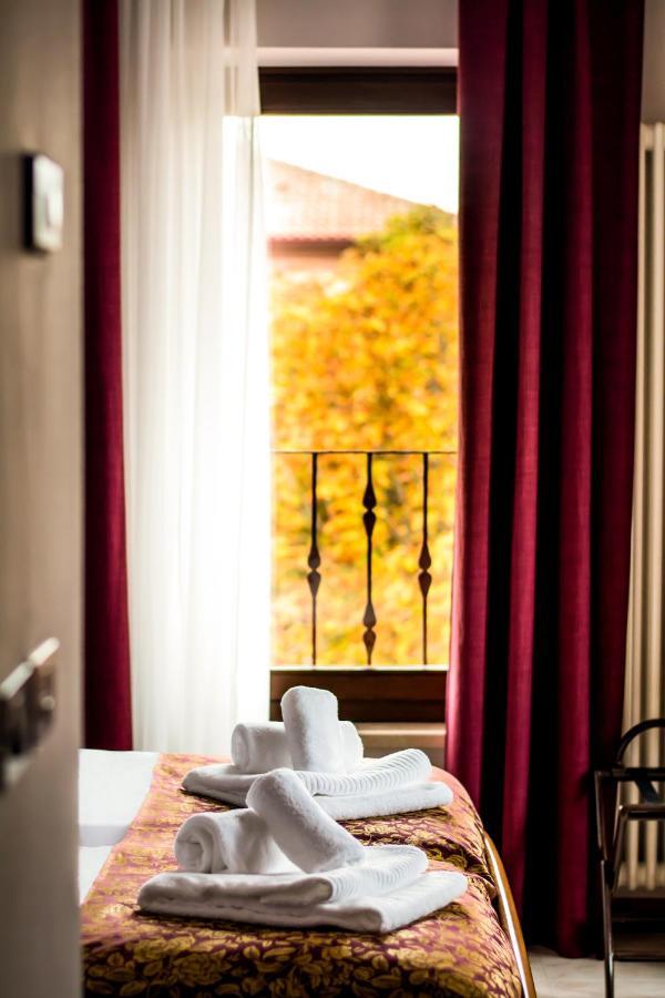 Hotel Corte Dal Castello Лацизе Екстер'єр фото